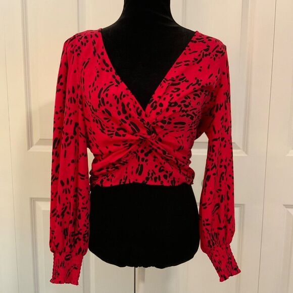 Vero Moda Red Black Print Twist Front Long Sleeve Cropped Top Large - Picture 2 of 12